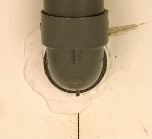 すきまパテをはりつけた写真